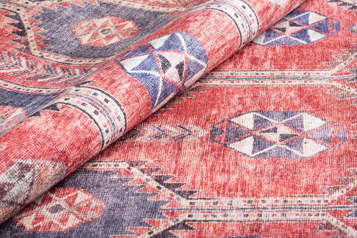 Conceptum Soul Chenille - Red AL 355 Multicolor 150 x 230 cm